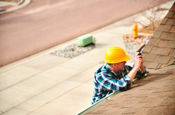 Quick and Trustworthy Emergency Roof Repair Services in Lake Mack Forest Hills, FL